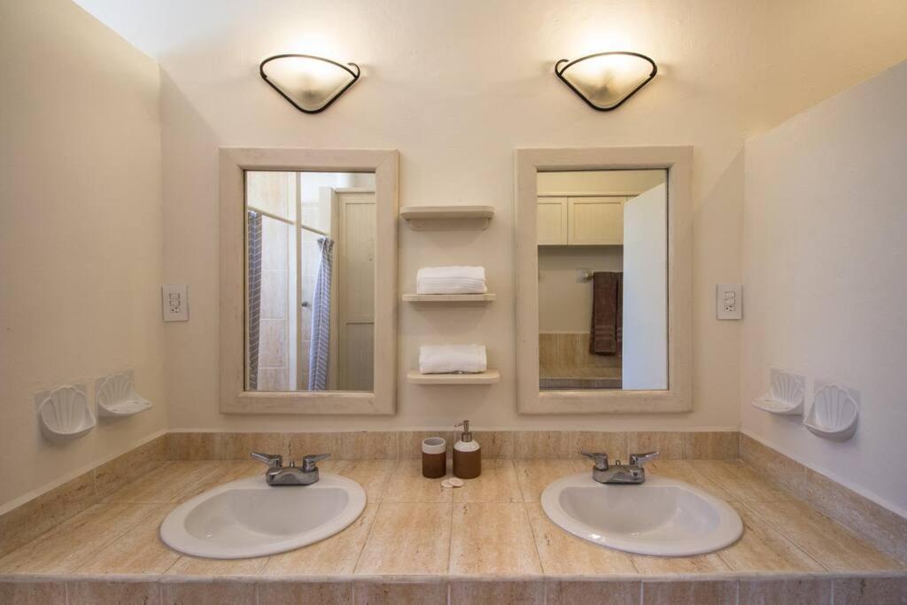 El Meco Beachfront & Private Pool Villa By Casa Paraiso Cancún Dış mekan fotoğraf